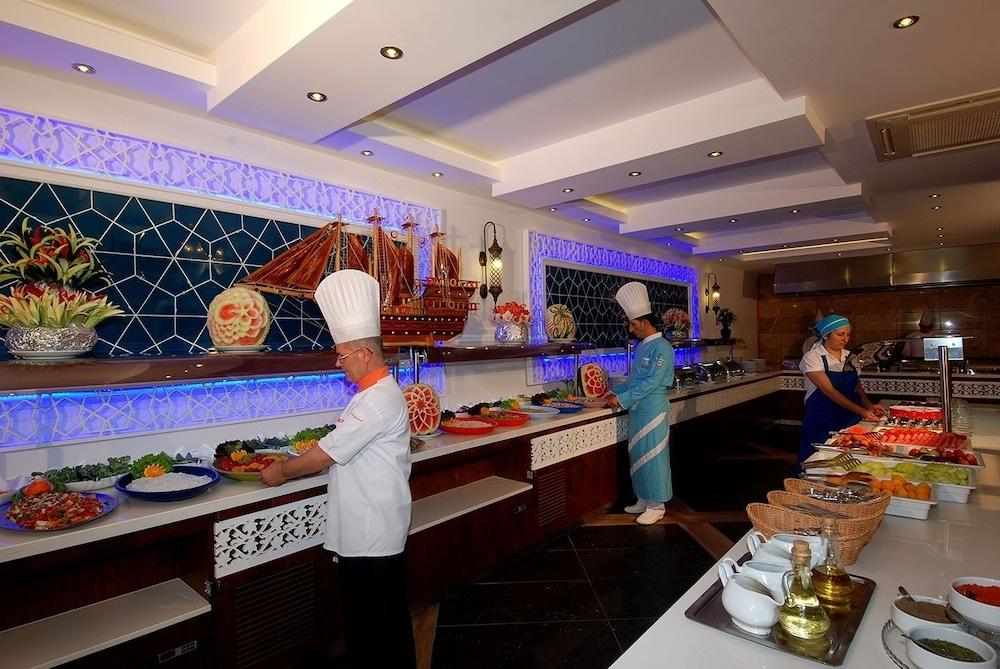 Hatipoglu Beach Hotel Alanya Bagian luar foto